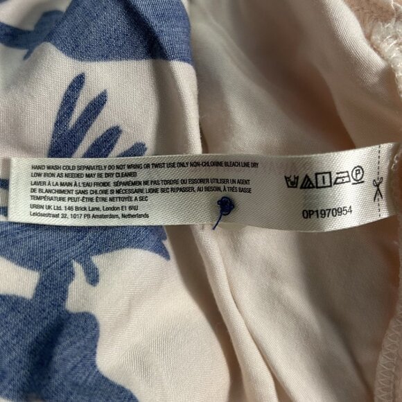 Anthropologie Printed Pajama Short Set - Picture 2 of 4